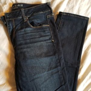 American Eagle Jeans. 14